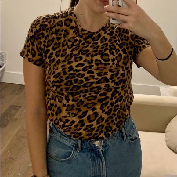 Leopard Print Tee - Picture 2 of 3